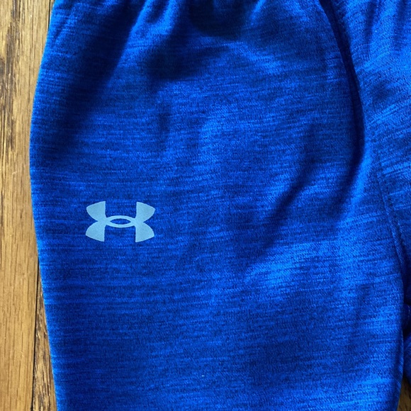 UA Sweatpants - Picture 2 of 7